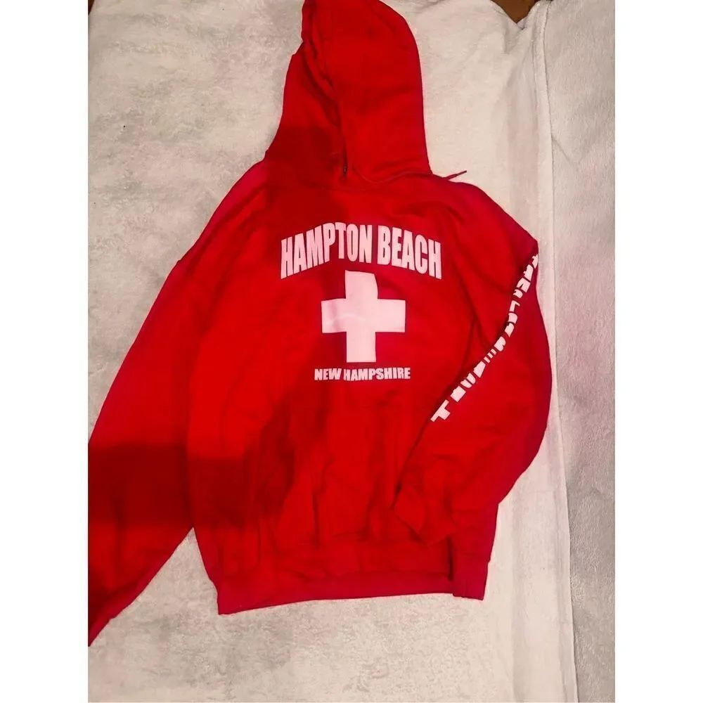 XL Hoodie red Hampton Beach